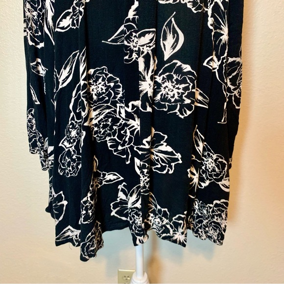 Free People Snap Out Of It Floral Swing Dress Tunic Black White Size Large - Picture 12 of 15